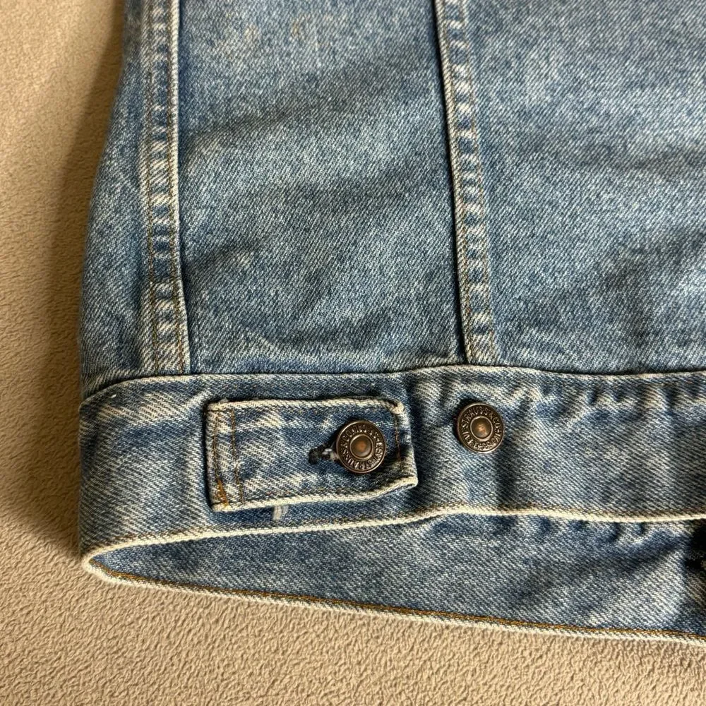 Vintage Levi’s 1980’s Jean Denim Jacket Blue Rare Mens size 40 Made in Usa